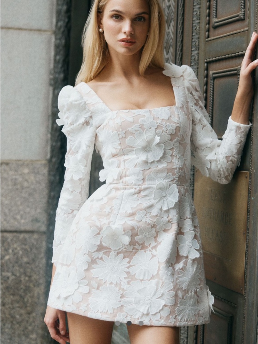 Elliatt White Floral Appliqué Square-Neck Mini Dress